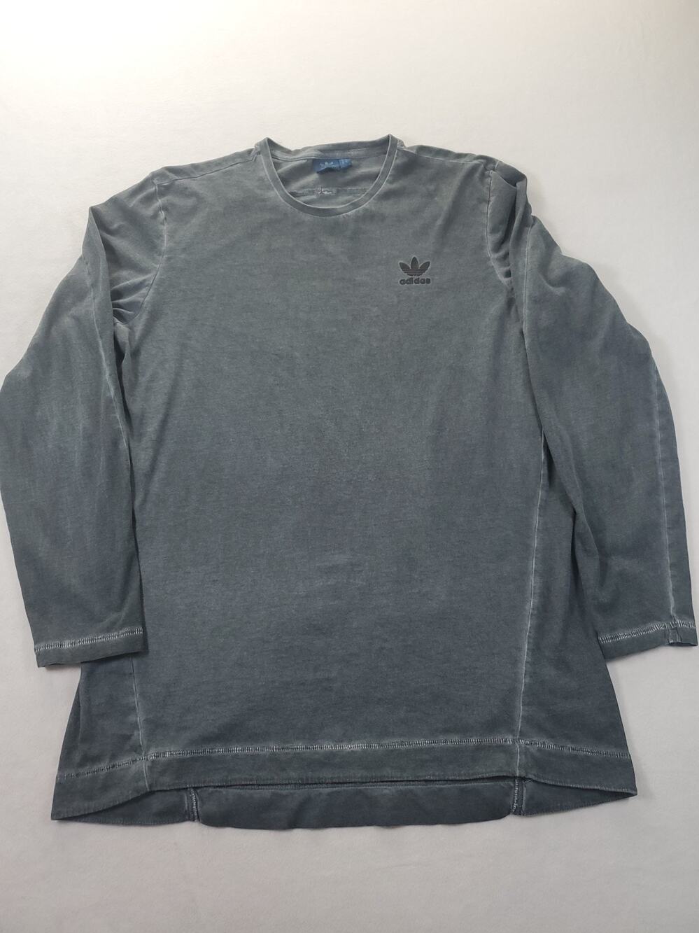 Adidas Unisex Grey Long Sleeve Shirt Size Large Pullover